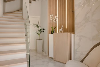 piazza suites