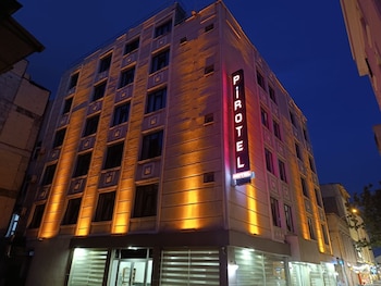 pirotel hotel