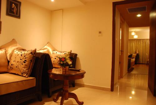plakrishna inn