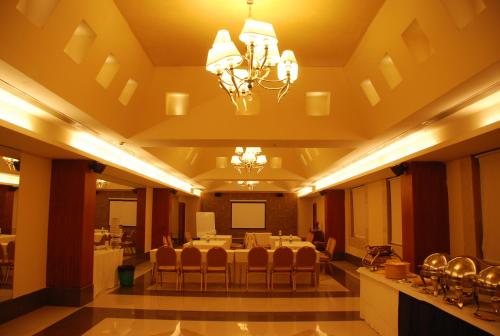 plakrishna inn