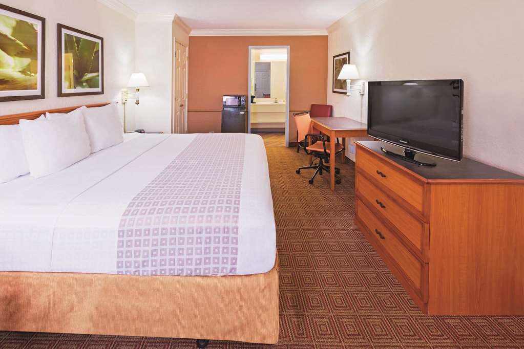 la quinta inn by wyndham san antonio lackland