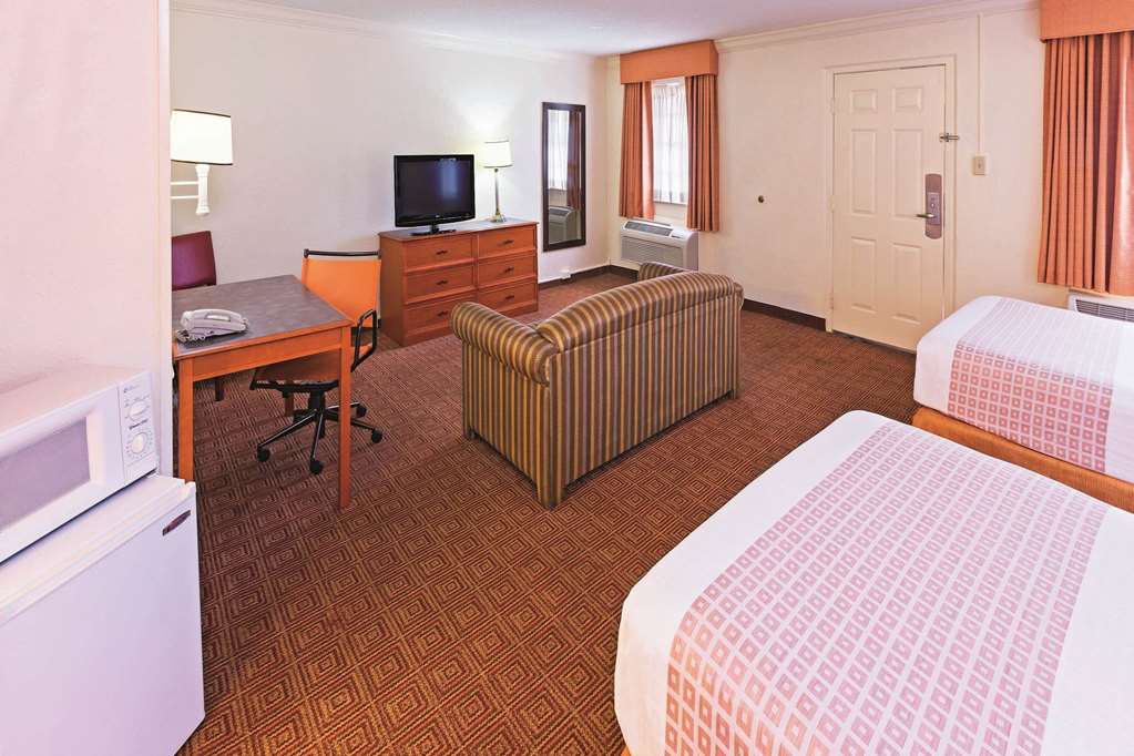 la quinta inn by wyndham san antonio lackland