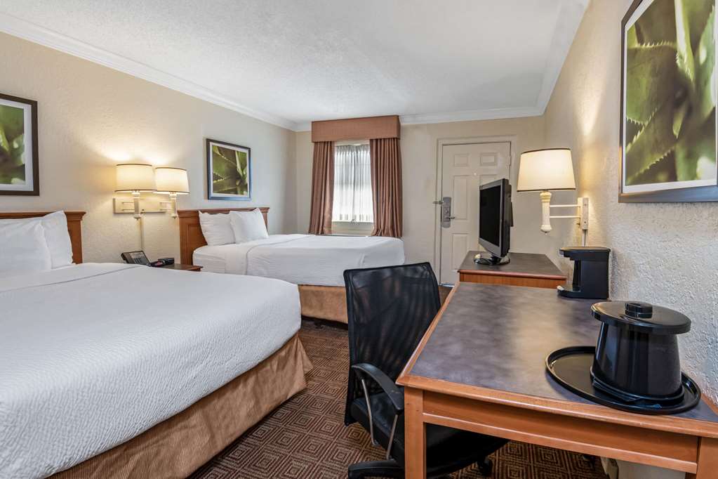 la quinta inn by wyndham san antonio lackland