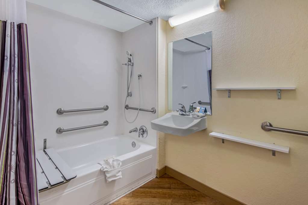 la quinta inn by wyndham san antonio lackland