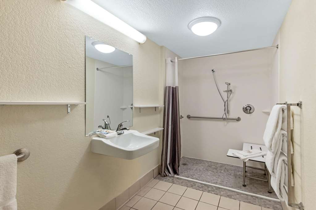 la quinta inn by wyndham san antonio lackland