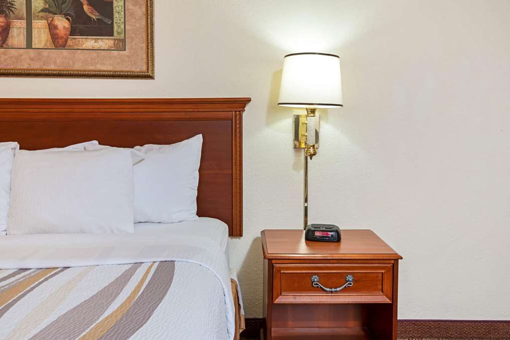 la quinta inn by wyndham san antonio lackland