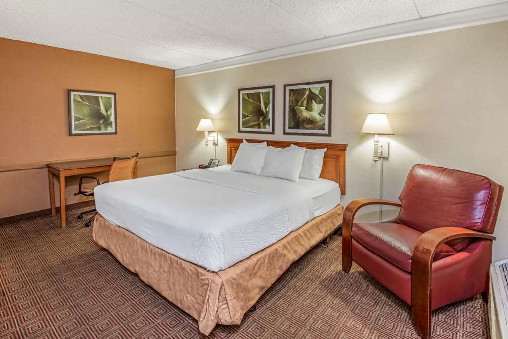 la quinta inn by wyndham san antonio lackland