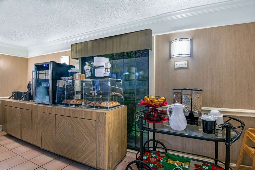 la quinta inn by wyndham san antonio lackland