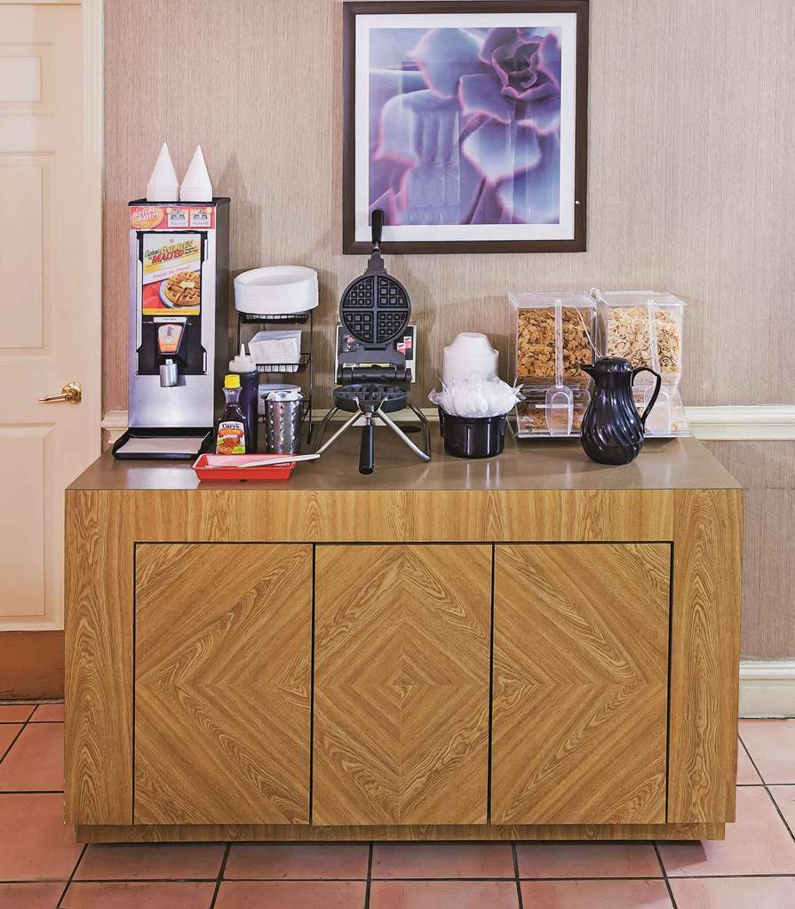 la quinta inn by wyndham san antonio lackland