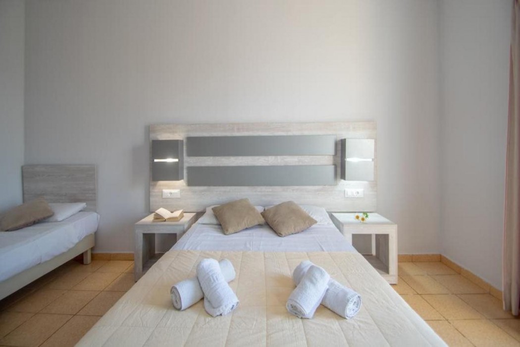 agoulos beach hotel