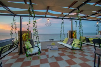 agoulos beach hotel