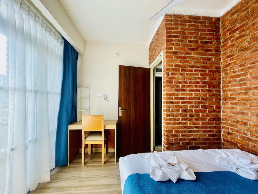 pokhara apartments inn