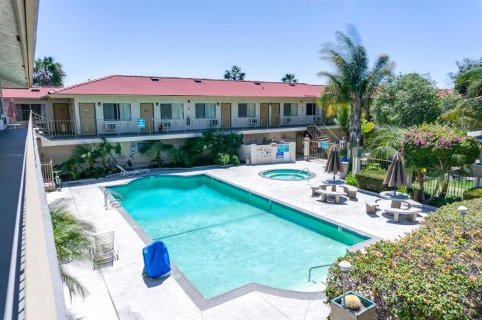 california suites hotel