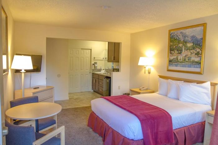 california suites hotel