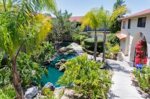 california suites hotel