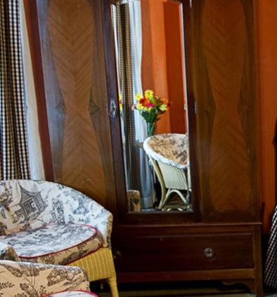 Hotel Boheme,San Carlos>>North Beach,3 star