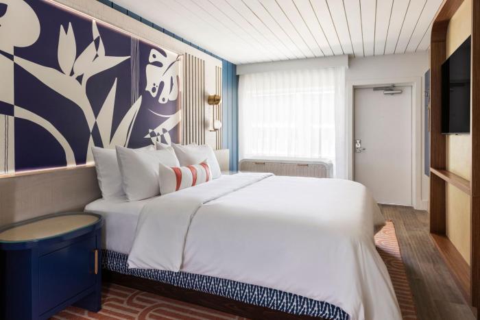 three waters resort and marina islamorada a tribute portfolio resort
