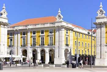 pousada de lisboa praca do comercio small luxury hotel
