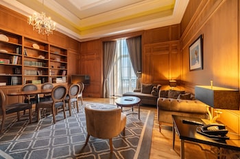 pousada de lisboa praca do comercio small luxury hotel