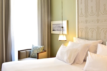 pousada de lisboa praca do comercio small luxury hotel