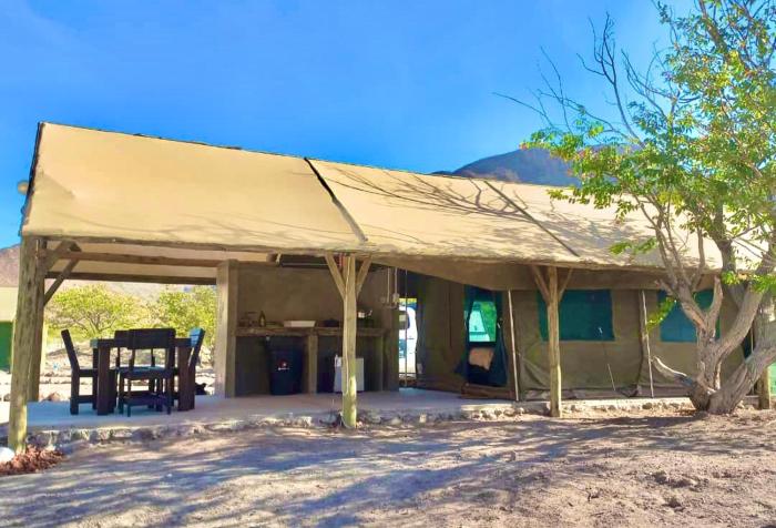 khowarib lodge