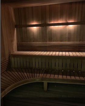 premium studio suite at vdara