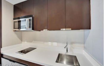 premium studio suite at vdara