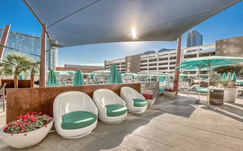 premium studio suite at vdara