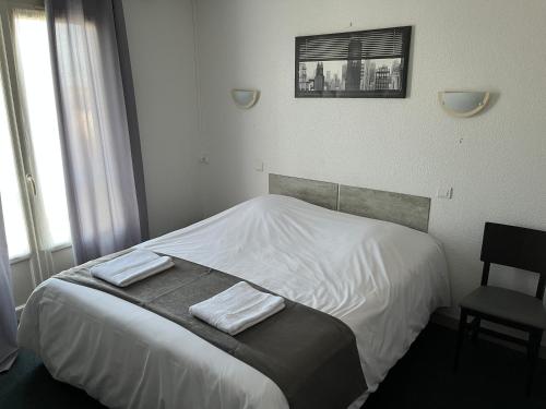 hotel le lyon vert commentry