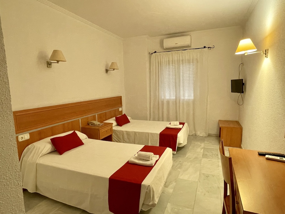 hotel puerto de palos