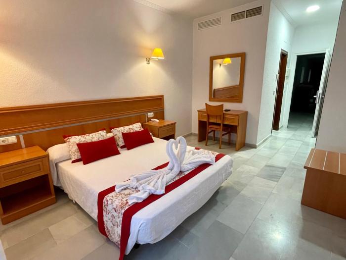 hotel puerto de palos