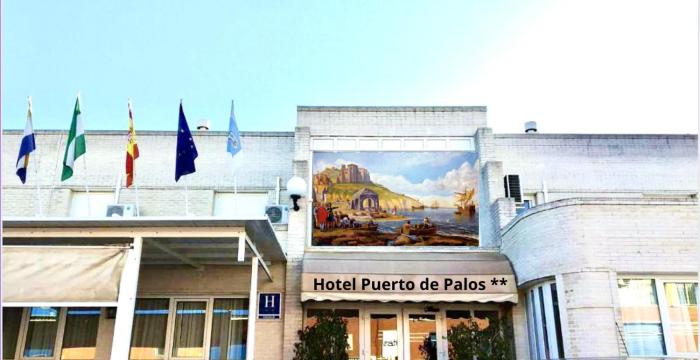 hotel puerto de palos