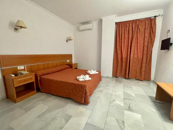 hotel puerto de palos
