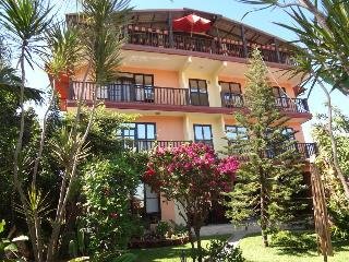 Roc Heights Lodge,Banjul>>Bakau,4 star