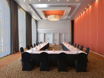 pullman nairobi upper hill