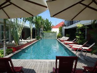 mens resort and spa caters to gay men