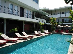 mens resort and spa caters to gay men