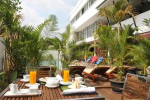mens resort and spa caters to gay men