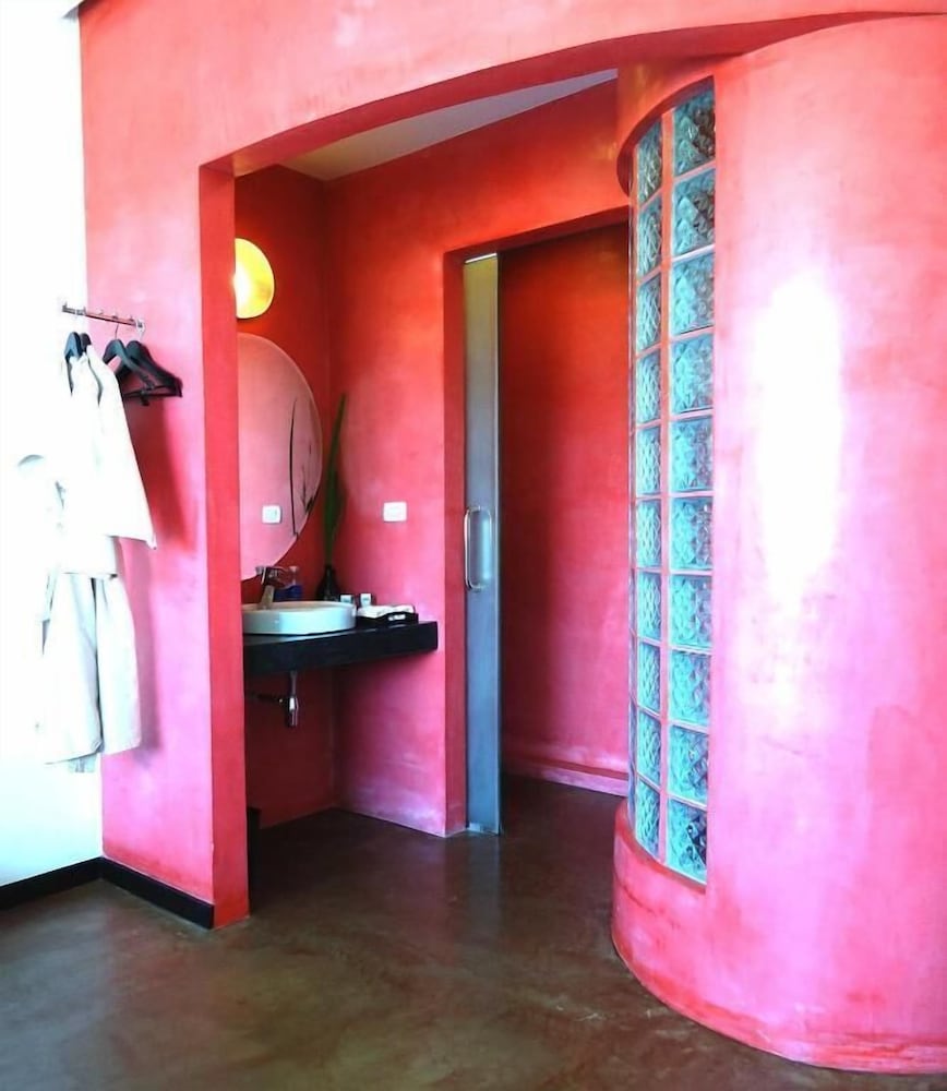 mens resort and spa caters to gay men