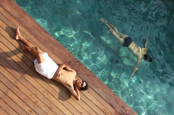 mens resort and spa caters to gay men