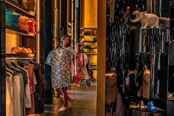 w bali seminyak chse certified