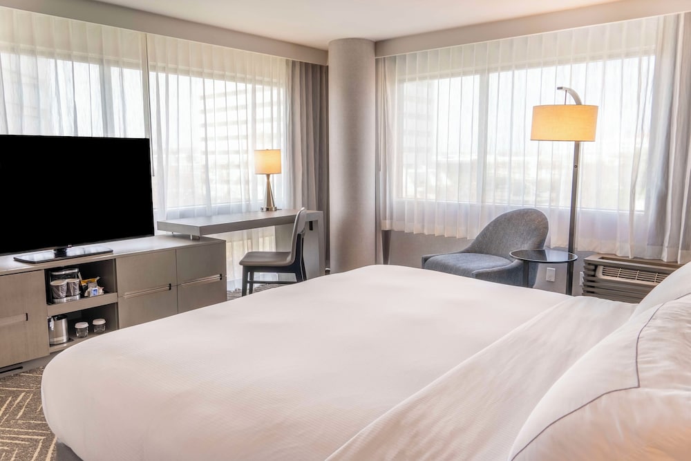 orange county hotel