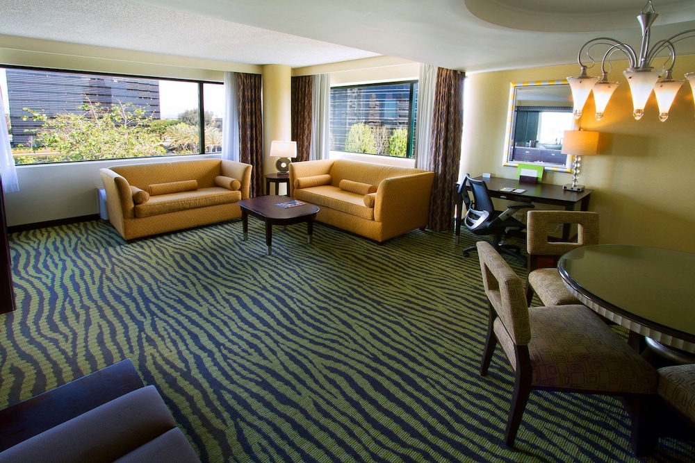 orange county hotel