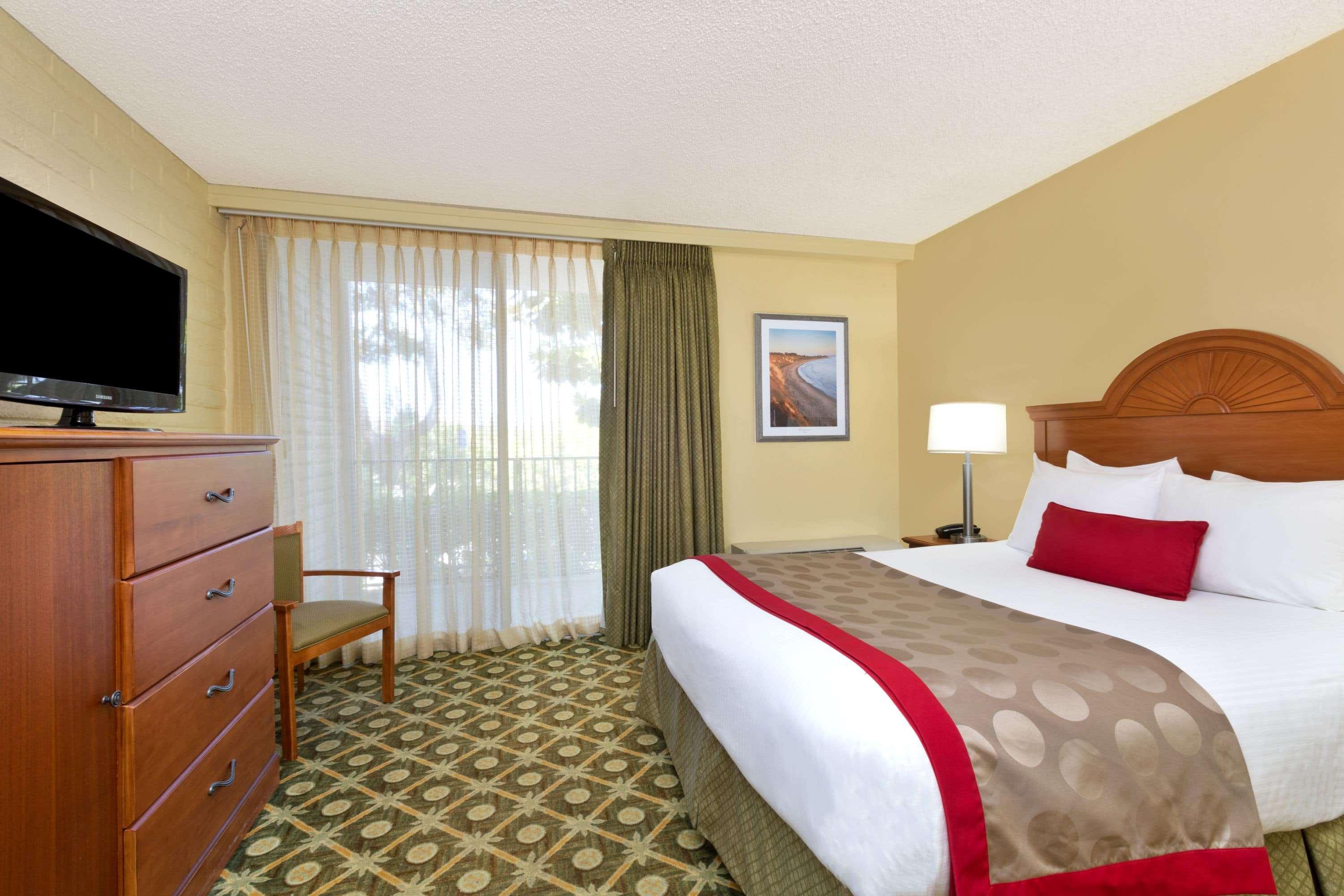 Ramada By Wyndham Santa Barbara,Near Santa Barbara Orchid Estate,3 star