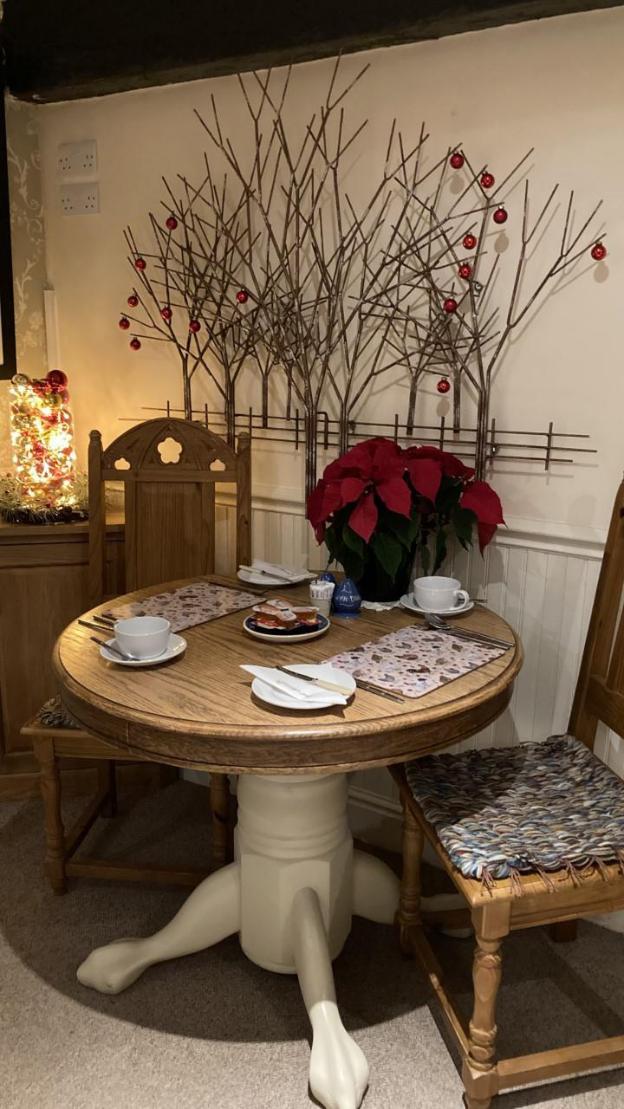 llwyn onn guest house