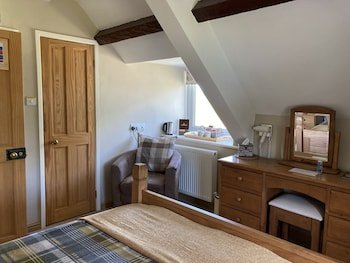 llwyn onn guest house