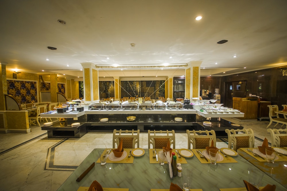 the renai cochin