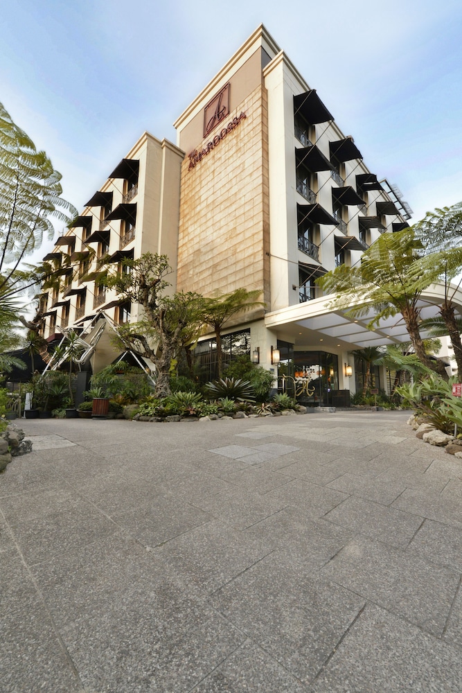 amaroossa hotel bandung indonesia
