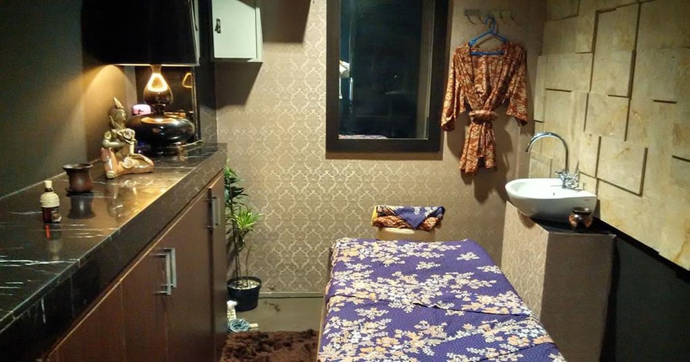 amaroossa hotel bandung indonesia