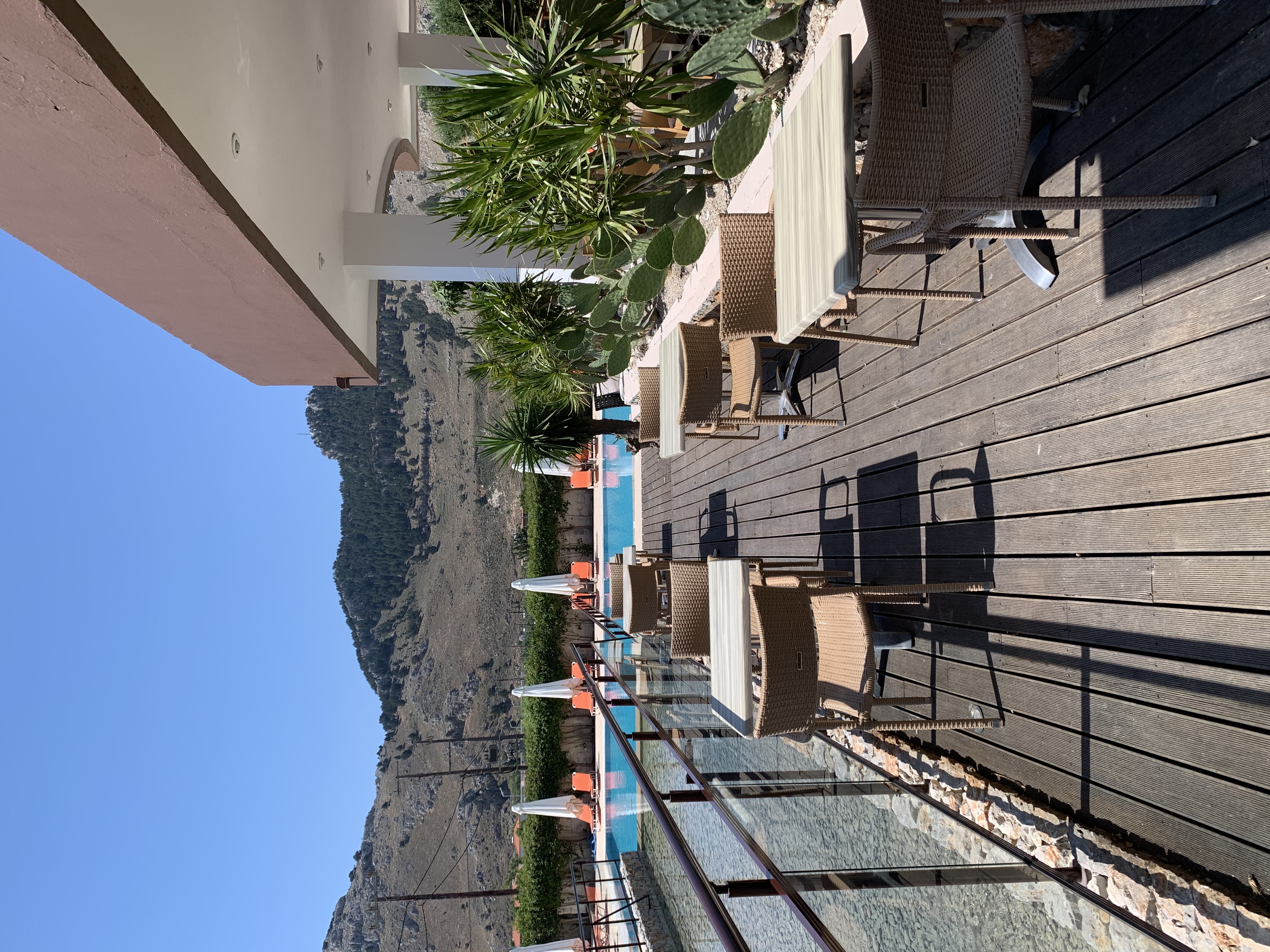 anavadia hotel